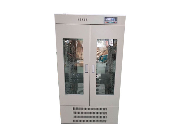 恒温恒湿存储箱 SNR-520WS